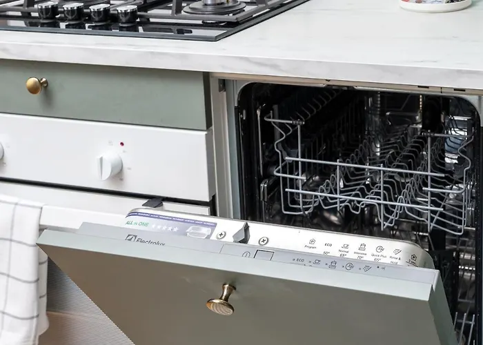 Elektrownia Powisle Standard By Bookinghost Apartment Warsaw